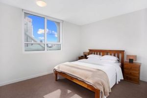 Astra Apartments - Melbourne Docklands - Lennox Head Accommodation